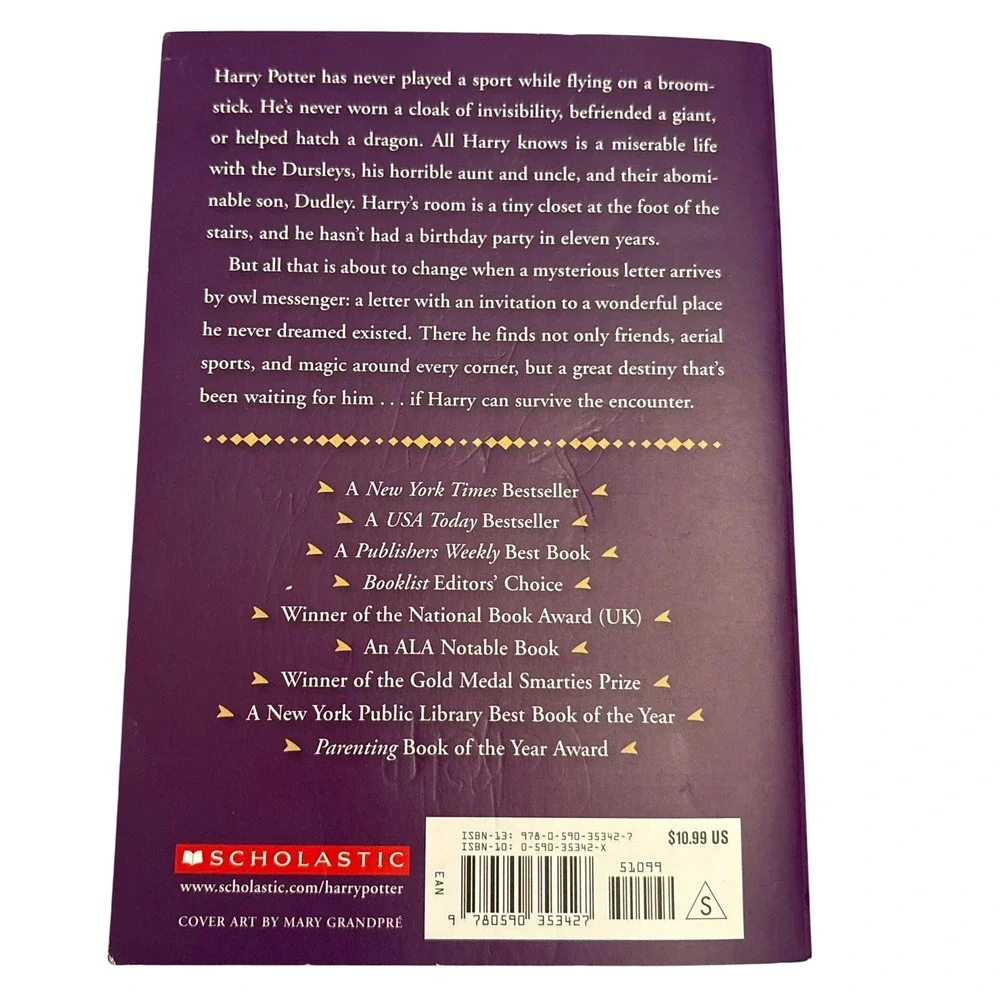 Harry Potter and the Sorcerers Stone J K Rowling Scholastic‎ Paperback Book